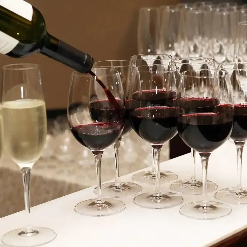 Free-Flow House Pour (Red + White) Drinks Reception (2 Hours)
